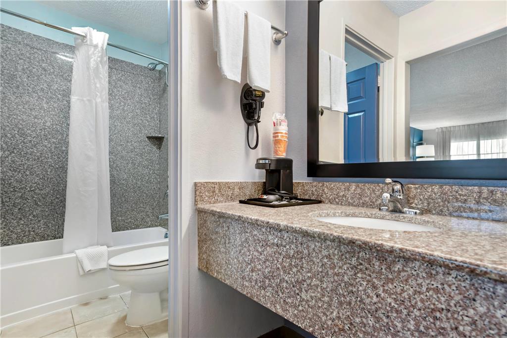 Quality Inn & Suites Near Lake Eufaula Phòng bức ảnh